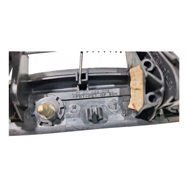 Maçaneta Externa Dianteira Direita Renault Clio 99-02
