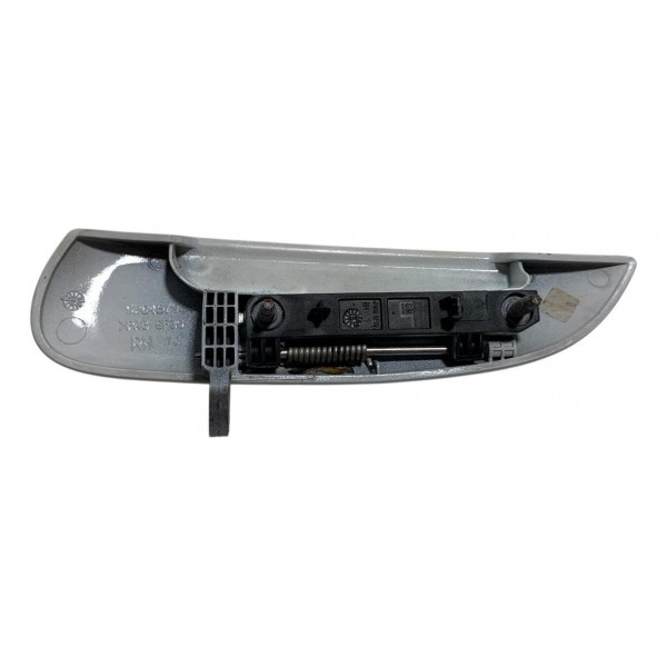 Maçaneta Externa Dianteira Direita Chevrolet Onix Prisma 016