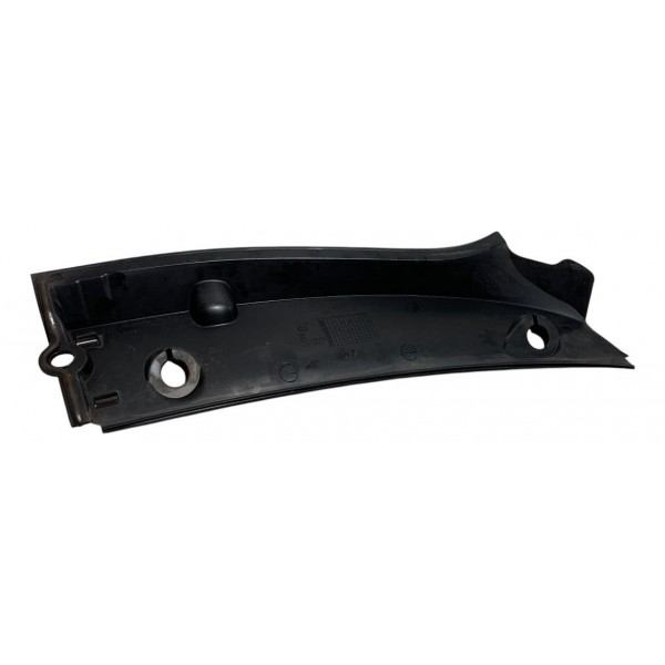 Moldura Grade Churrasqueira Direita Volkswagen Gol G5 2011