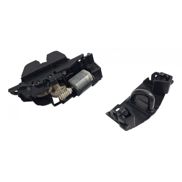 Fechadura Tampa Traseira E Batente Citroen Air Cross 2012