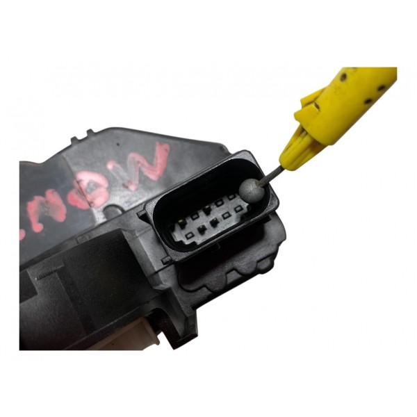 Fechadura Porta Dianteira Direita Chevrolet Montana 2014