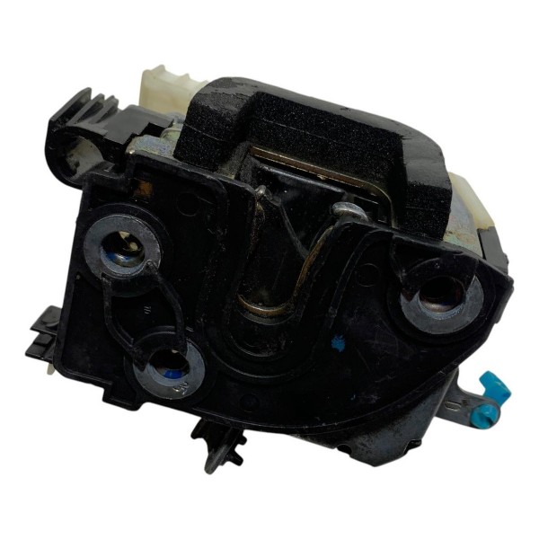 Fechadura Porta Dianteira Direita Chevrolet Celta 2002