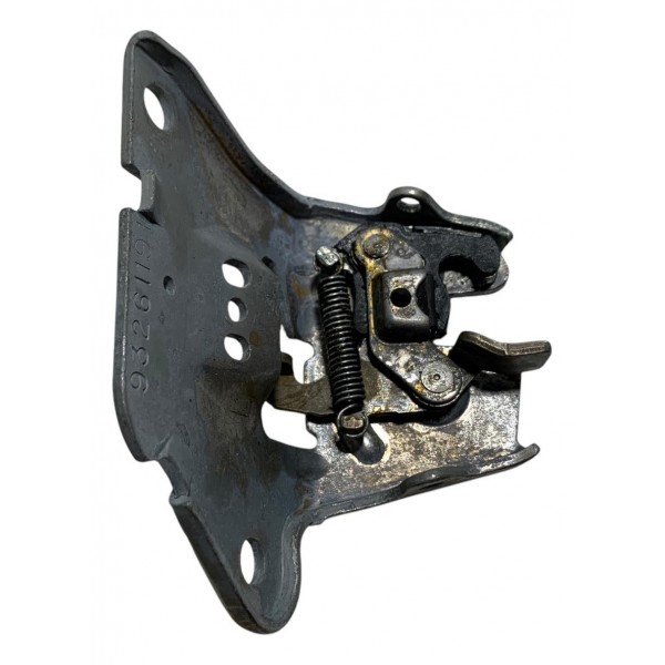 Fechadura Tampa Traseira Chevrolet Celta 02/06 93261191