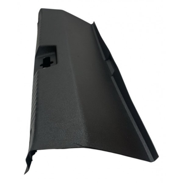 Acabamento Porta Mala Gm Onix Plus 2020 2024