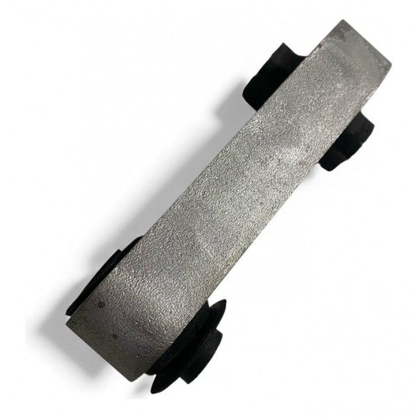 Coxim Traseiro Central Nissan Infinity, Renault Kwid 2015/18