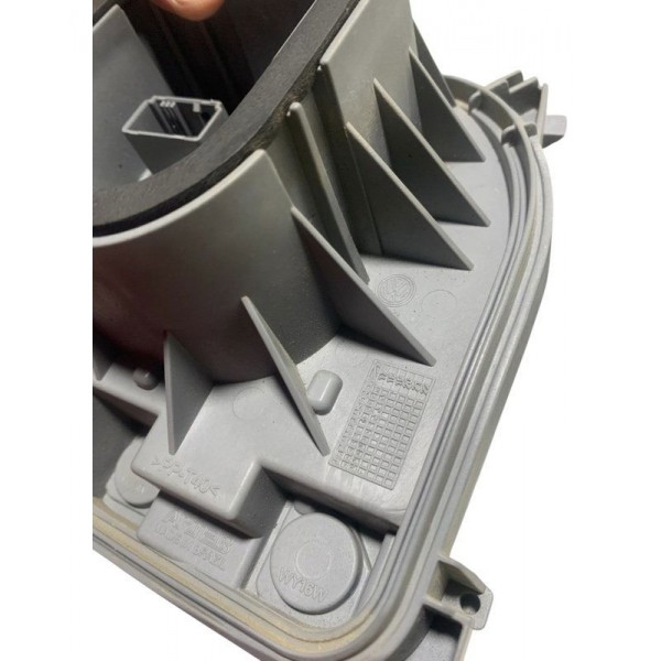 Cirquito Lanterna Traseira Direita Volkswagen Polo Msi 2019