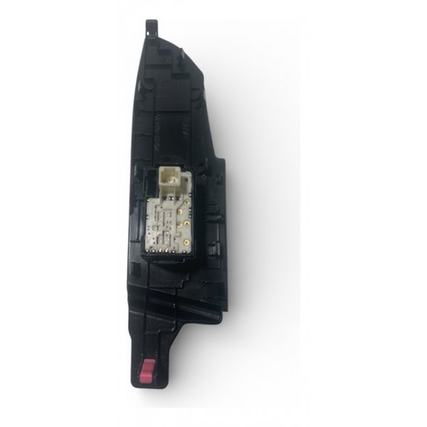 Botão Vidro Dianteira Direita Toyota Corolla 2015/2019