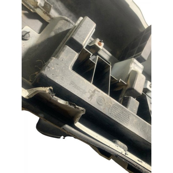 Parachoque Traseiro Fiat Novo Uno Way 2014/2021 (c/avaria)