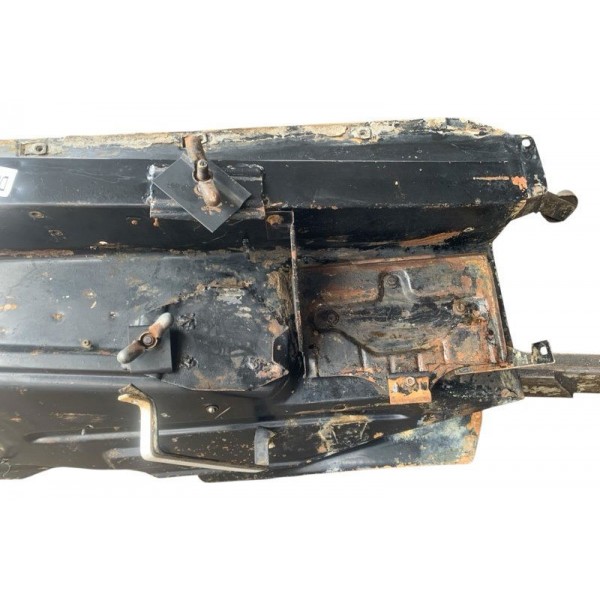 Paralama Interno Dianteiro Esquerdo F1000 F4000 1997/1998