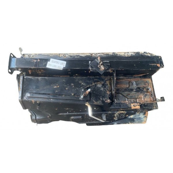 Paralama Interno Dianteiro Esquerdo F1000 F4000 1997/1998