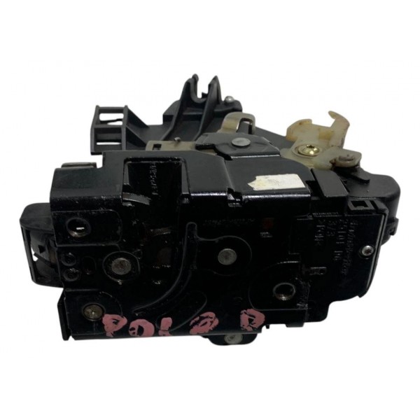 Fechadura Porta Dianteira Direita Volkswagen Polo 2003/2012