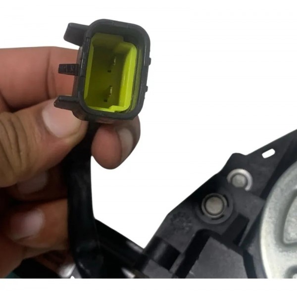 Maquina Vidro Dianteiro Direito Fiat Uno Way Idea 2011/2016