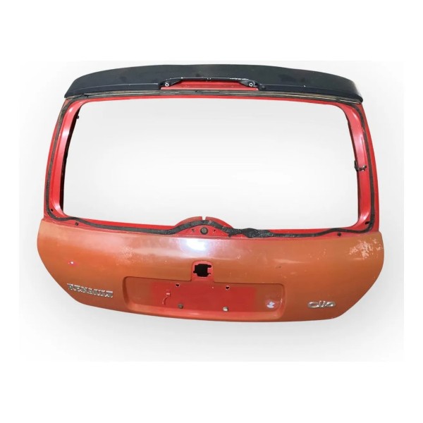 Tampa Traseira Renault Clio 2001 C/detalhes