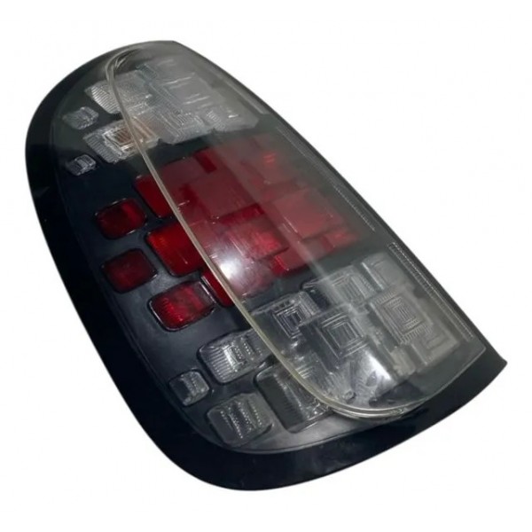 Lanterna Traseira Esquerda Fiat Uno Way Vivace 2015/2020 Esquerdo/motorista Vermelho